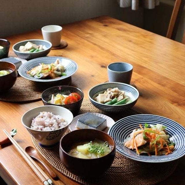 鮭の南蛮漬け。高野豆腐と豚肉の煮物・献立。