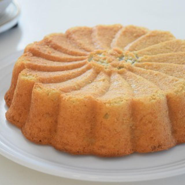 シャキシャキもちふわ♪れんこんケーキ