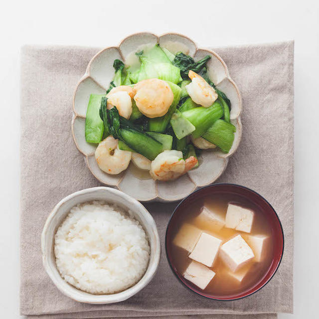 チンゲンサイと海老の塩炒め定食