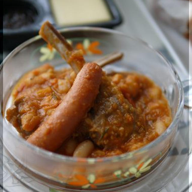 ラムチョップと白インゲン豆のトマト煮