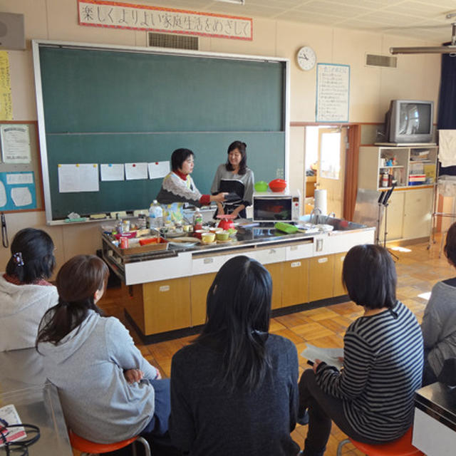 小学校PTA活動で食育講座（ルクエお料理教室）をさせていただきました！