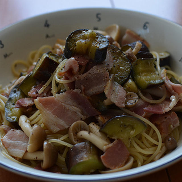 [料理]なすとベーコンの和風スパゲティ