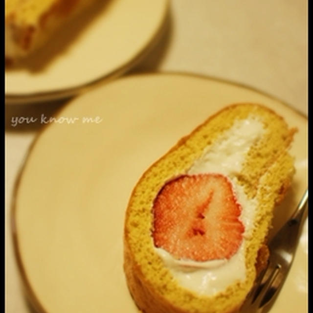 いちごのロールケーキ　と　心のこもった贈り物たち