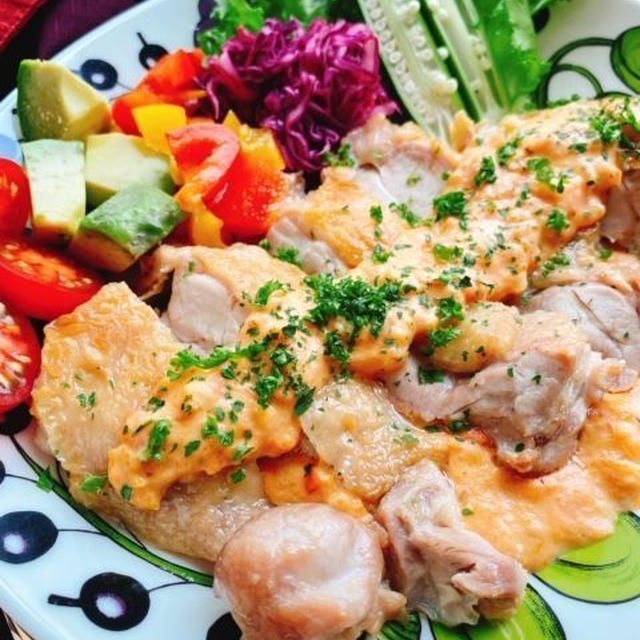 チキンソテートマトクリームソース(動画レシピ)/Grilled chicken and tomato cream sauce.