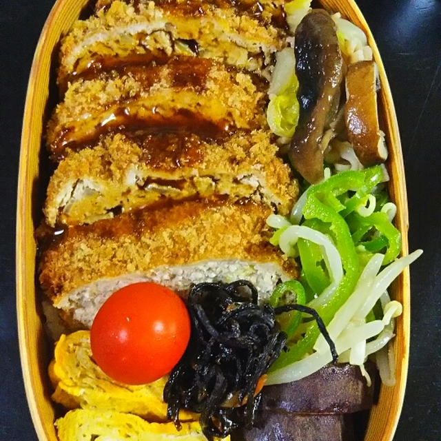 メンチカツ弁当