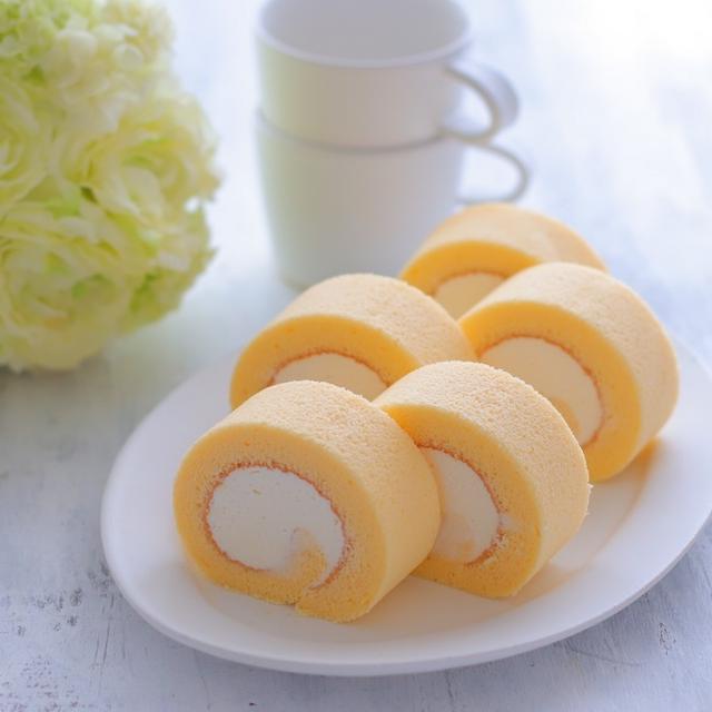 シンプルロールケーキ