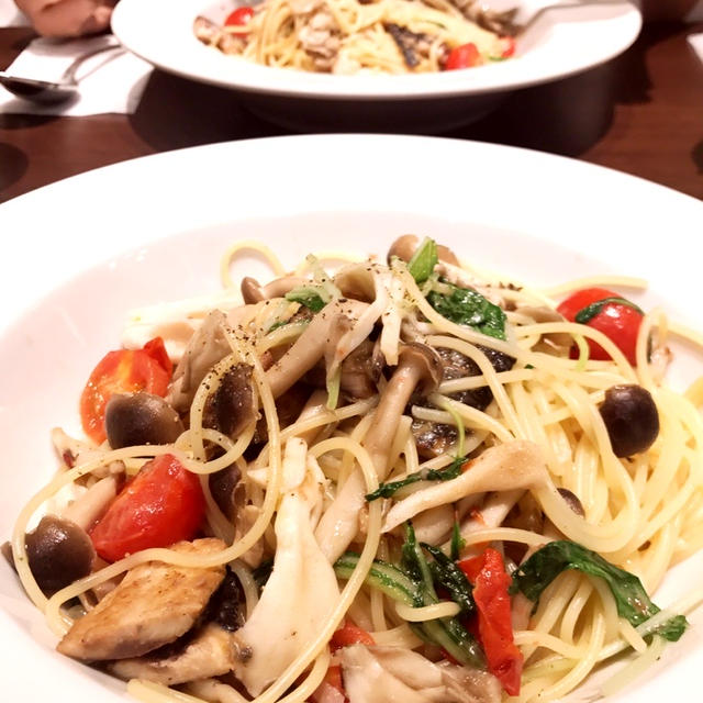 世界パスタデー☆トマト系以外もイケるようになりました笑