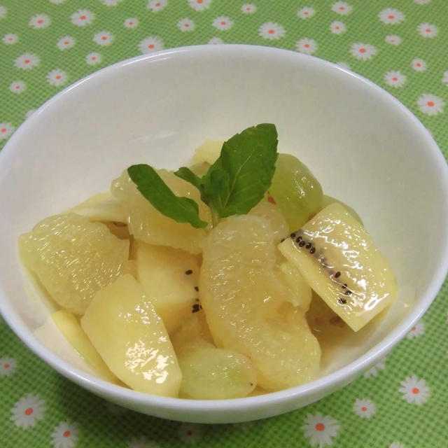 目まぐるしい天気でした　　ライチ風味のマチェドニア