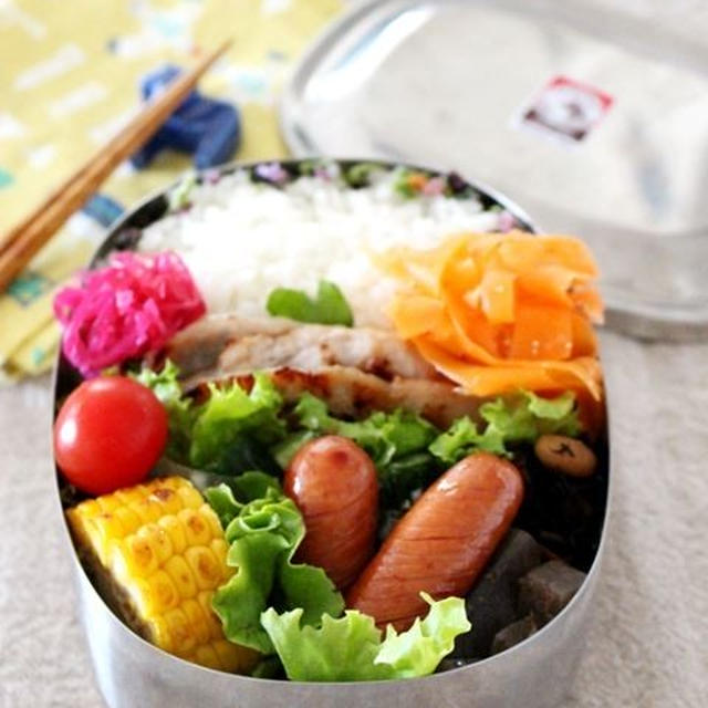 月曜日＊無計画で詰めるお弁当が苦手な生姜焼き弁当＊