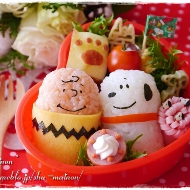 ＊namimoちゃんハピバ☆スヌーピー＆チャーリーの俵にぎり弁当♪キャラ弁＊