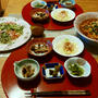 麻婆豆腐と豆腐干絲のサラダと和風小鉢5品で晩酌。