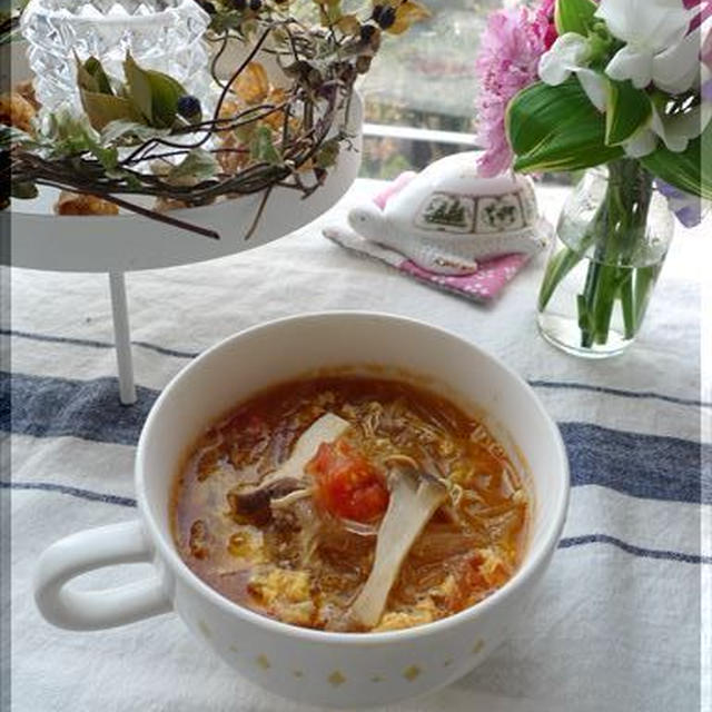 春雨とトマトの酸辣湯風