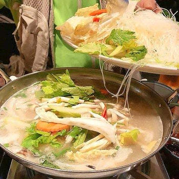 タイ人御用達、タイ国政府認定のレストラン「ソムオー新大久保店」で全快ディナー