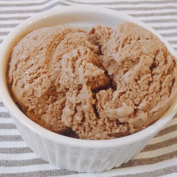 低糖質なチョコレートアイスクリームの作り方【材料4つ】