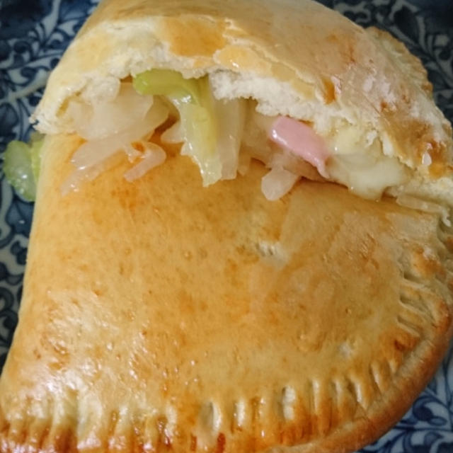 カルッツォーネ