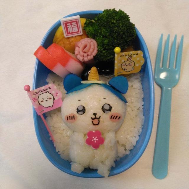 ちいかわ(ハチワレちゃん)おにぎり弁当〖キャラ弁〗    #平日お昼ご飯はお弁当or外食