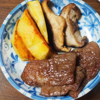 ケチ子家、実家でしか食べない焼肉の晩ご飯