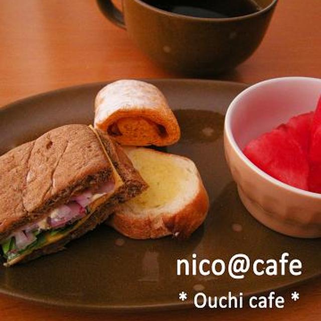 寄集めパンモーニング　と　ジャジャ麺ランチ