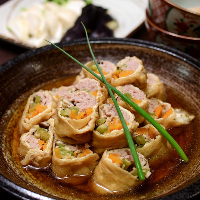 ひき肉とお野菜がつまった油揚げロール