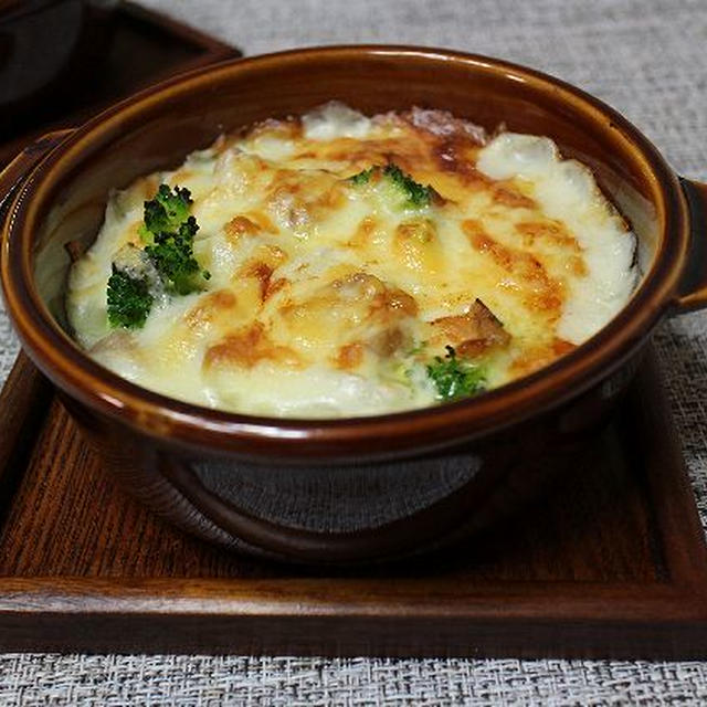 鶏のもも肉で２品のおかず★大根おろしのみぞれ煮とマカロニグラタン