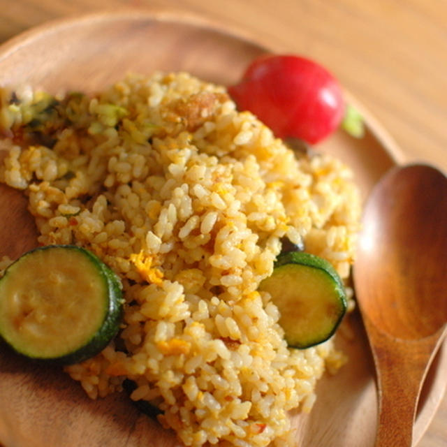 ごろごろ夏野菜入りチャーハン