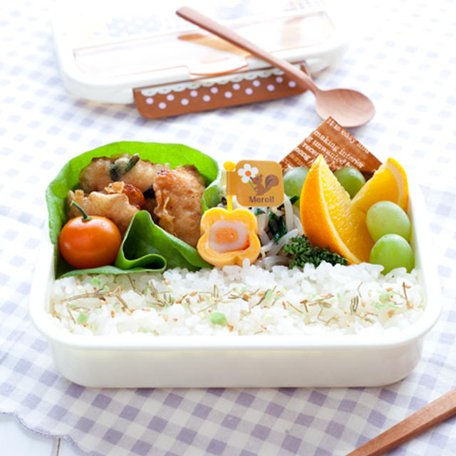 園弁★鶏天とクローバー玉子焼き弁当～女の子のお弁当～