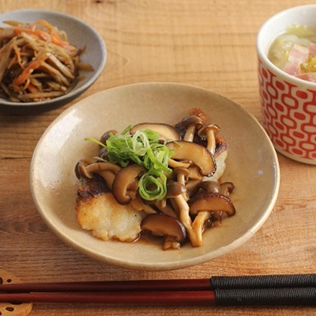 タラのバター醤油ソテーと白菜スープ献立♪