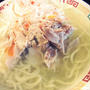 鶏もも肉でスープをとる「鶏塩ラーメン」