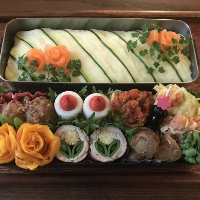 お弁当（ズッキーニ巻き）