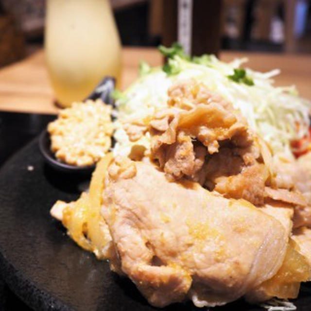 【ランチ】秋田県産の最高級ブランド豚・桃豚を堪能！しょうが焼き定食専門店　しょうが焼きBaKa☆