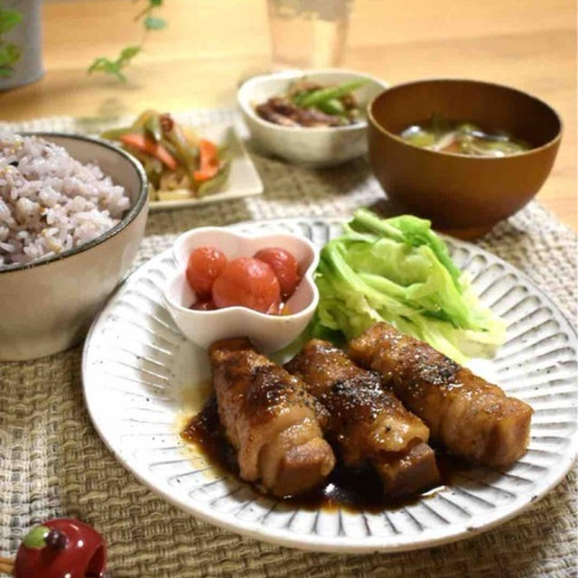【レシピ】甘辛ダレ♪肉巻き高野豆腐✳︎ご飯のおかず✳︎ボリュームおかず…高野豆腐も水煮も使える。