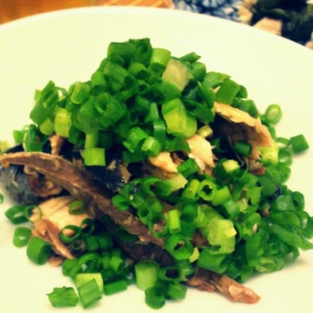 焼き秋刀魚の小鉢　もみじおろし