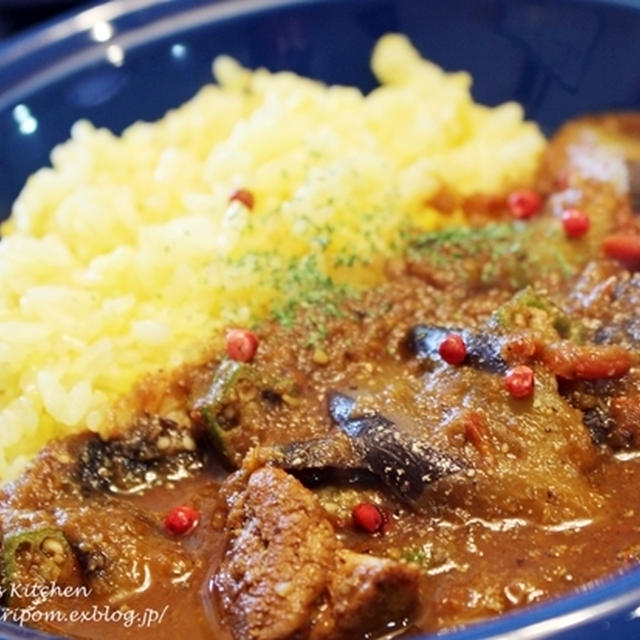 夏のスパイス薬膳　～　サフラン入りジーラプラオでチキンベジカレー。