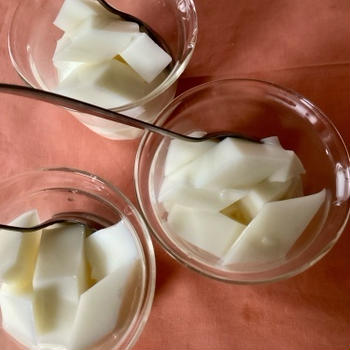 杏仁豆腐も時代があるのよ