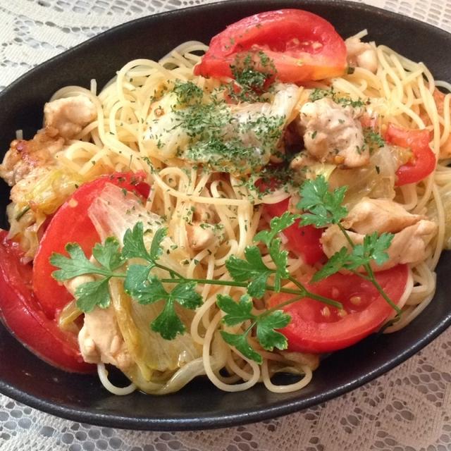 鶏肉とトマトのペペロンチーノ