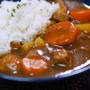 野菜ゴロゴロ♡ふつうのカレー♪今週はおうちごはん少なめ。