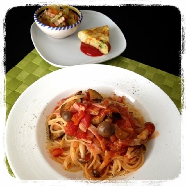 ☆ランチ 茄子とベーコンのトマトパスタ☆