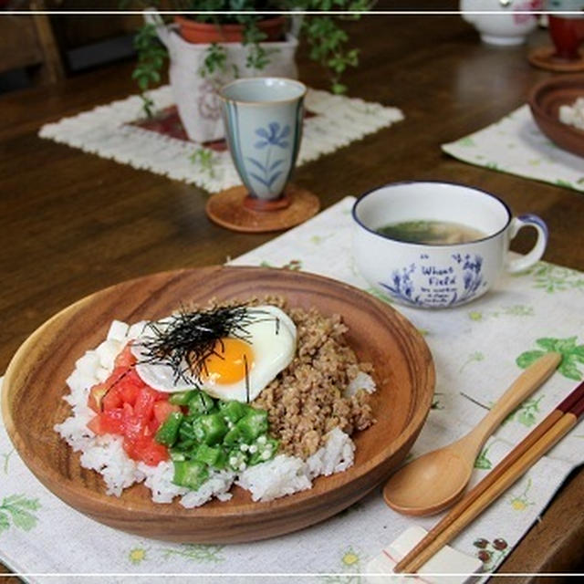 和風ビビンバねばねば丼＆ちょこっとデザート