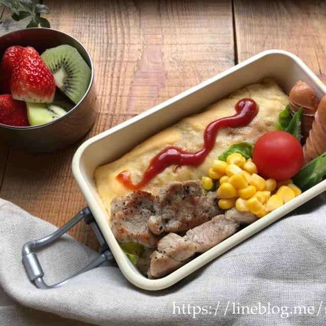 息子の✳︎オムライス弁当♡
