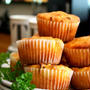 Giada’s Garlic and Sun-Dried Tomato Corn Muffinsガーリックとサンドライトマト入りコーンマフィン