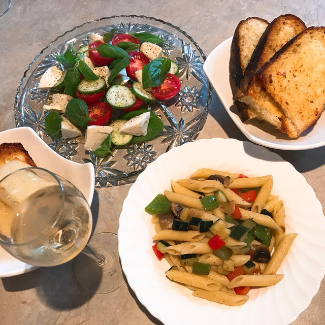 今日の食事は