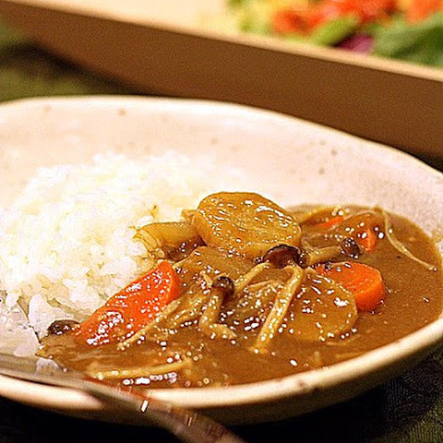 すぐできる山芋ときのこの和風味噌カレー