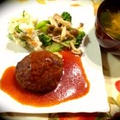「ぷっくりハンバーグ」