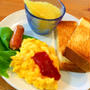 朝はスクランブルエッグとトースト！3人家族食費1万9千円台のごはん。