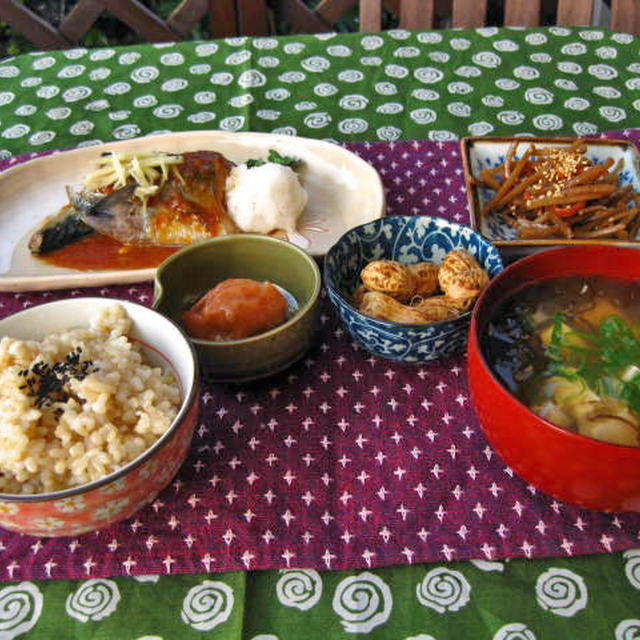 朝ごはん　１０月２２日（木）