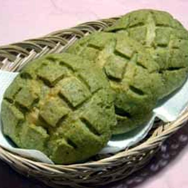 緑茶メロンパン