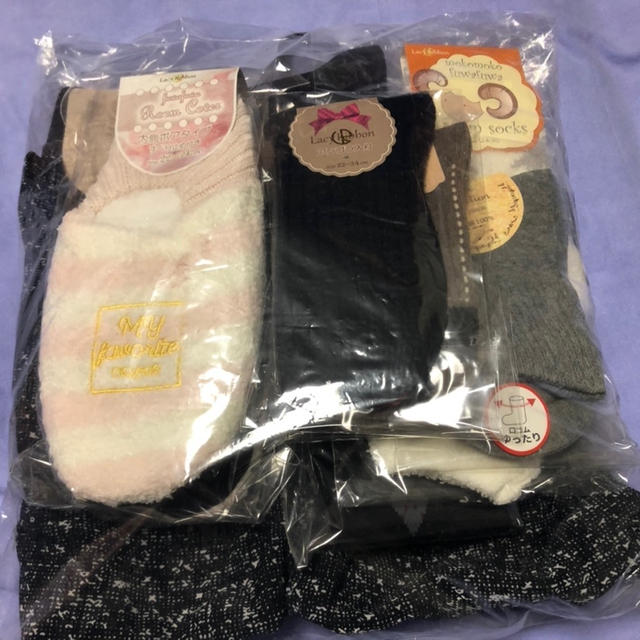 東急百貨店オンライン福袋　エルグ　レギパン入りレッグアイテム9点セット　2000円