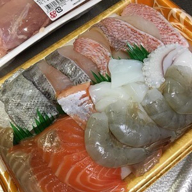今日は寄せ鍋ぇ?