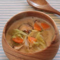 野菜の甘味で優しい味に♪蒸し野菜の豆乳味噌スープ by もこさん