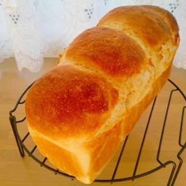ミルク食パン♪ハムサンド・バナナあんバタートースト♪
